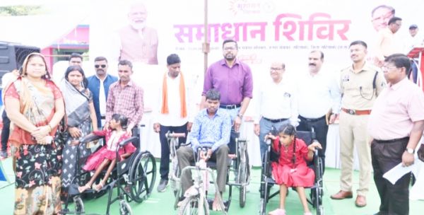 समाधान शिविर में लोगों के आवेदनों का हो रहा त्वरित निराकरण - प्रभारी सचिव गुप्ता