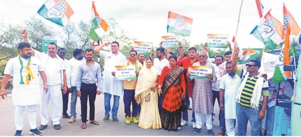ढोढिय़ा से निकली विस स्तरीय संविधान बचाओ रैली