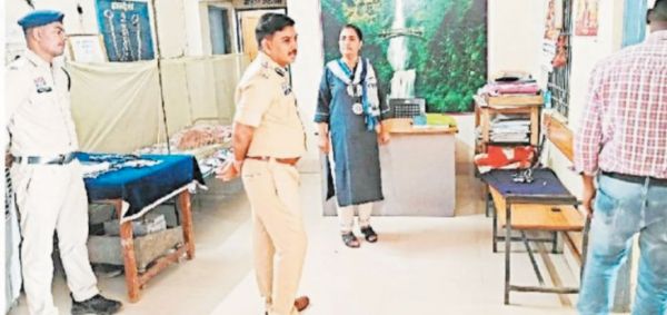  टीआई सहित सहायक उप निरीक्षक, प्रधान आरक्षक व आरक्षक निलंबित