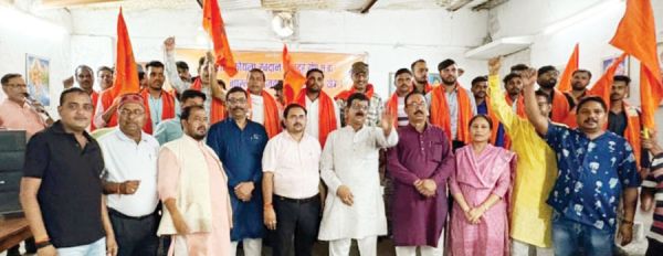 दो दर्जन कर्मियों ने थामा बीएमएस का दामन