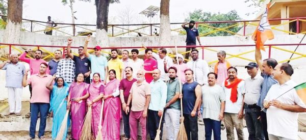 रानी अहिल्याबाई होल्कर की 300वीं जयंती पर स्वच्छता अभियान