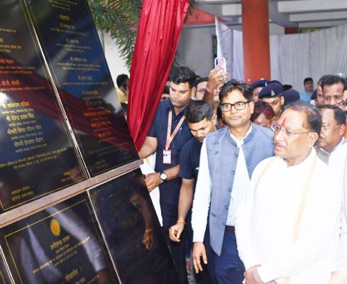 सीएम ने रायगढ़ में 330 करोड़  के विकास कार्यों का किया लोकार्पण-भूमिपूजन