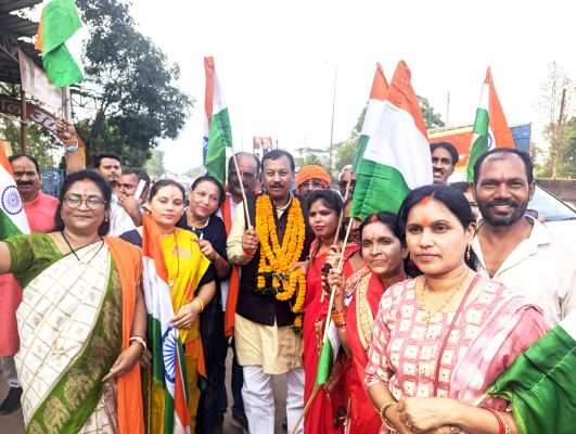 ऑपरेशन सिंदूर की सफलता पर निकली तिरंगा यात्रा