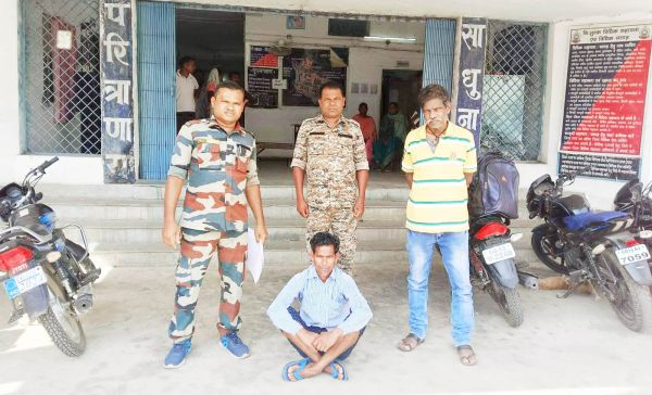 पत्नी की हत्या कर आत्महत्या का रूप देने की कोशिश