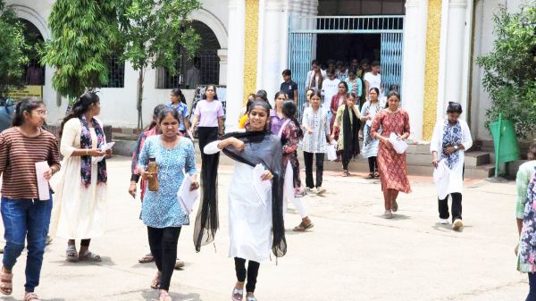 प्रदेश के नर्सिंग महाविद्यालयों में प्रवेश के लिए परीक्षा 