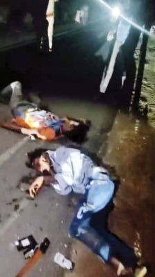 दो बाइक की टक्कर, 3 युवकों की मौत, एक गंभीर
