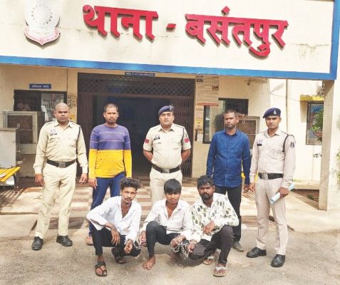 लूटपाट के आरोपी गिरफ्तार