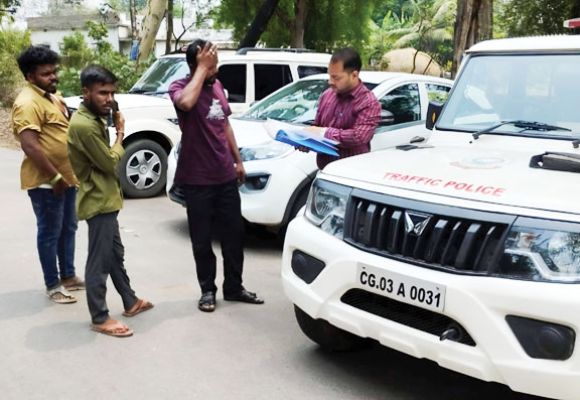 लापरवाह वाहन चालकों पर कड़ी कार्रवाई, 18 के लाइसेंस निलंबित