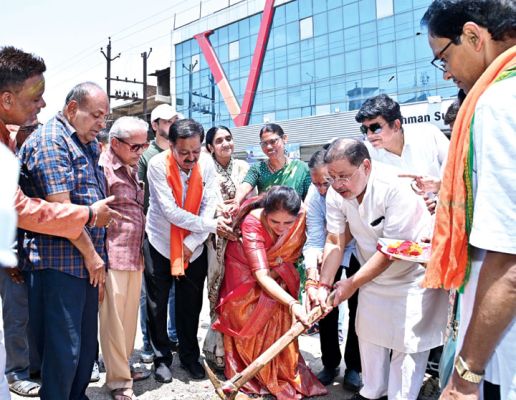 अब रायपुर में महानगरो की तर्ज पर सर्विस लेन में पेवर ब्लॉक लगाकर सुन्दरता निखारेंगे