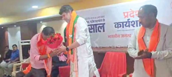 भाजपा का 9 -21 जून तक संकल्प से सिद्धि अभियान