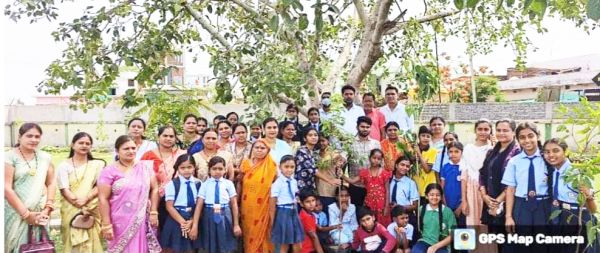 जल संरक्षण पर चित्रकला-निबंध स्पर्धा, विजेताओं का सम्मान