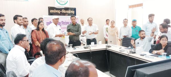 सरकारी दफ्तरों को तम्बाकू मुक्त करने चर्चा
