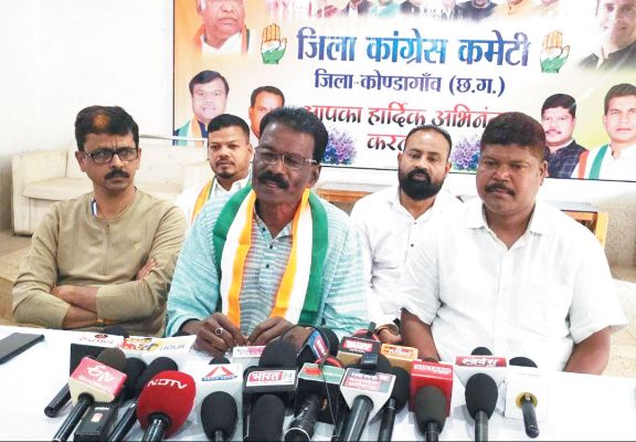 भाजपा सरकार कोंडागांव में 397 स्कूल बंद करेगी, शिक्षा को लेकर कुठारघात- कांगे्रस