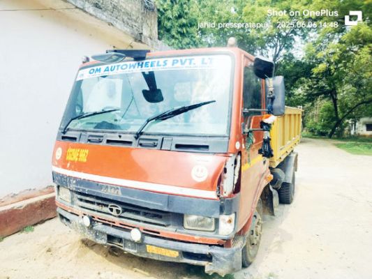  अवैध रेत खुदाई, दो टिप्पर और एक ट्रैक्टर जब्त