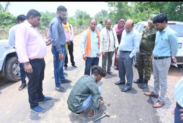 गांवों में पहुंचकर निर्माण कार्यों का कलेक्टर ने किया निरीक्षण