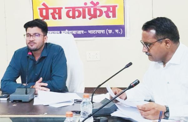 युक्तियुक्तकरण से जिले के 7 शिक्षकविहीन व 78 एकल शिक्षकीय शालाओं में शिक्षकों की पदस्थापना-कलेक्टर