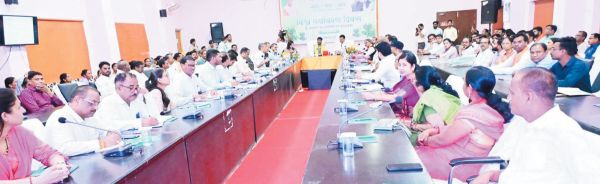 बेमेतरा जिले को हरा-भरा करना हम सबकी है जिम्मेदारी-केदार कश्यप