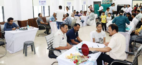 पुलिस वेलफेयर का एक दिनी  नि:शुल्क स्वास्थ्य शिविर