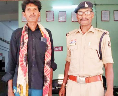 धोखाधड़ी के मामले में आरोपी गिरफ्तार