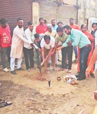 23 लाख से बनेगा कांक्रीट सडक़, भूमिपूजन