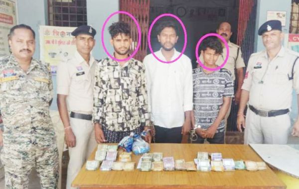 किराना दुकान में लाखों की चोरी, तीन आरोपी गिरफ्तार, एक की तलाश