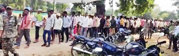 क्रिश्चियन मोर्चा व भारत मुक्ति मोर्चा का धरना-प्रदर्शन