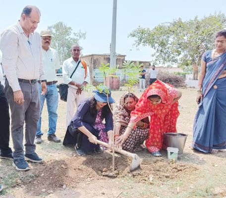 प्रत्येक शनिवार को हो रहा  स्वच्छता त्यौहार का आयोजन