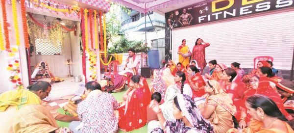 मनोकामनेश्वर महादेव मंदिर के वार्षिकोत्सव में उमड़े भक्त