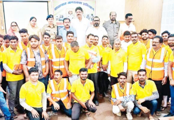 सीसीटीडब्यूए यातायात पुलिस को देगा 100 हेलमेट