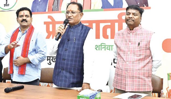 बस्तर के विकास के रास्ते में आने वाली बाधाओं को दूर करेंगे-साय