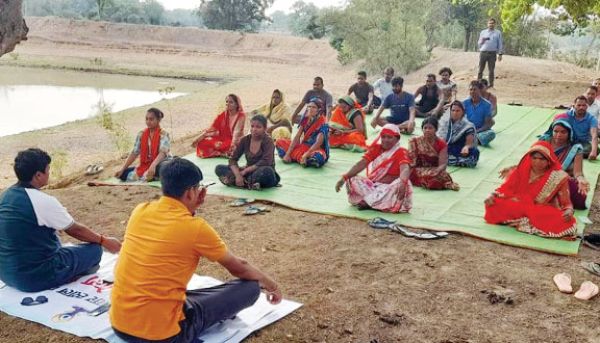  योग दिवस पर सरगुजा के सभी 439 ग्राम पंचायतों में होगा सामूहिक योग, पौधरोपण व जल संरक्षण का संकल्प