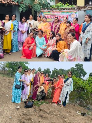 समिति की महिलाओं ने  पूर्वजों के नाम से रोपे पौधे