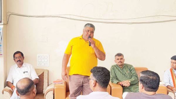 भाजपाईयों ने डॉ. श्यामा प्रसाद मुखर्जी को किया याद