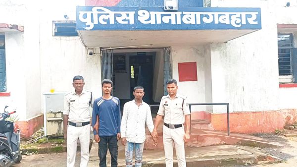बेटी-दामाद झगड़े में बचाव करने पर हमला, बेटा ने डंडे से पीटा, मौत, दोनों बंदी