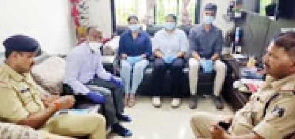 रिटायर्ड एजीएम के सूने मकान का ताला तोड़ 20 लाख की चोरी