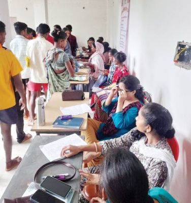 मेटापाल शिविर में सैकड़ों समस्याओं का निदान