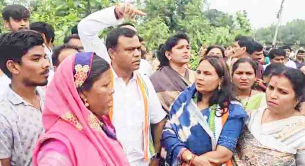 मुड़ागांव पेड़ कटाई के खिलाफ सडक़ पर उतरेगी कांगे्रस