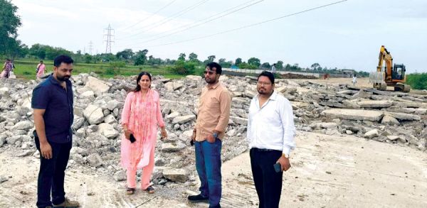  हीरापुर जरवाय में स्वपनिल बिल्डर्स के 60 एकड़ में अवैध प्लॉटिंग पर रोक