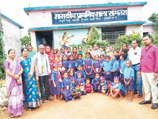 सामतरा में मना शाला प्रवेश उत्सव