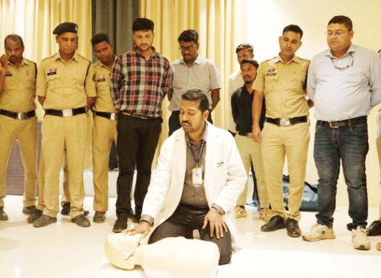 सडक़ दुर्घटनाओं में प्राथमिक उपचार और जीवनरक्षक तकनीकों पर दी जानकारी