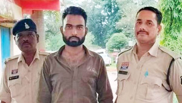 हत्या-बकरी लूट का एक आरोपी गिरफ्तार, अन्य की तलाश