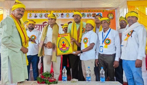 शिक्षा से दूर होगी समाज की मानसिक गुलामी-अजय