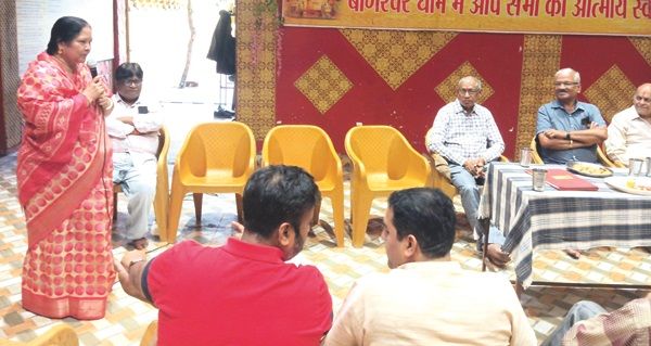 सावन मास में कांवड़ यात्रा निकालने मंदिर ट्रस्ट ने बनाई रणनीति