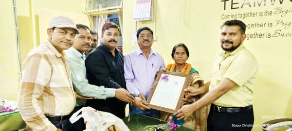 सेवानिवृत्ति पर राझो टोप्पो को दी विदाई