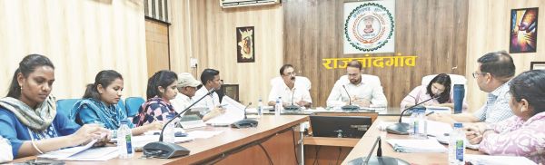 कार्य बंद करने वाले 81 कांट्रेक्टर्स को नोटिस