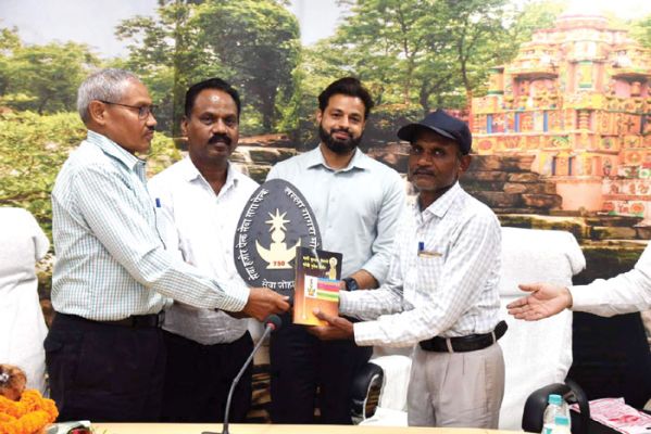  जीएसटी के विशेष आयुक्त  टी एल ध्रुव को सेवानिवृत्ति पर विदाई