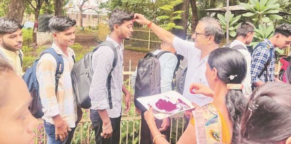 साईंस कॉलेज के नव प्रवेशित विद्यार्थियों का स्वागत