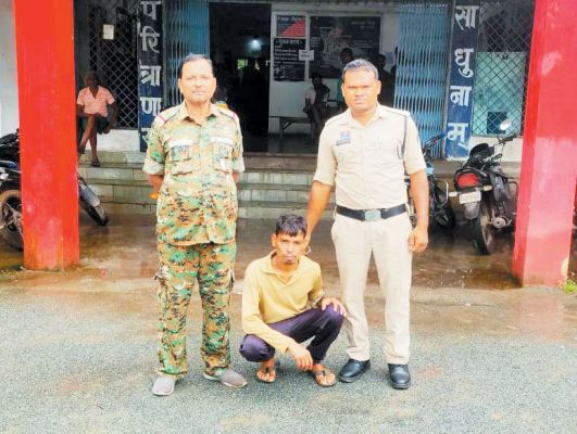 घर घुसकर युवक पर चाकू से हमला, गंभीर