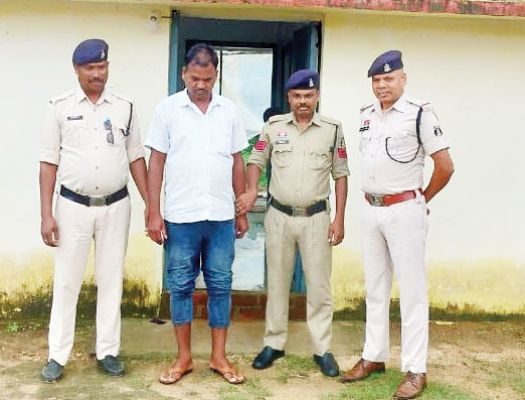खेत में हल जोतने पर विवाद, बुजुर्ग की काट दी उंगली, आरोपी गिरफ्तार