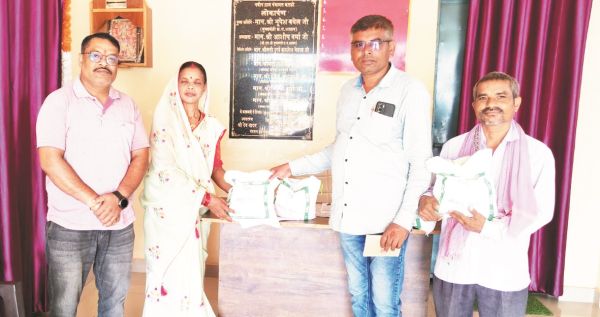 खरीफ के लिए दुर्ग में लक्ष्य से 108 फीसदी अधिक बीज उपलब्ध, किसानों को मिल रही सुविधा